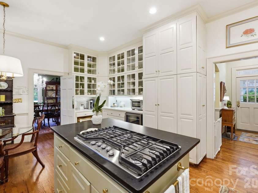 931 Myrtle Drive, Rock Hill, SC 29730.  MLS# CAR4408560, YatesRealty ID 44372. 