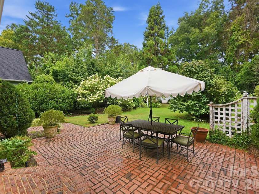 931 Myrtle Drive, Rock Hill, SC 29730.  MLS# CAR4408560, YatesRealty ID 44372. 