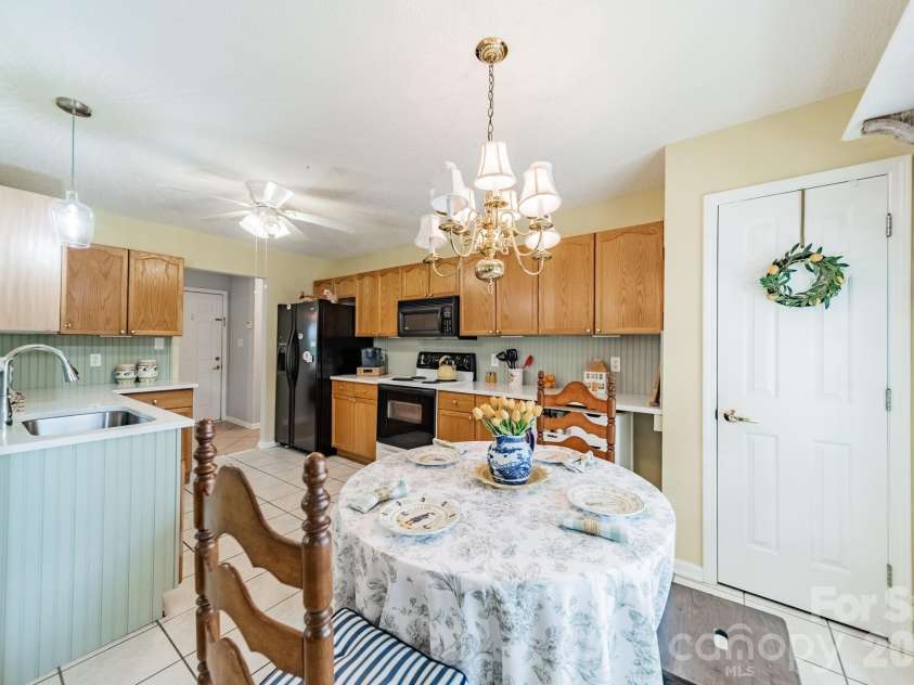 4956 Bentridge Drive, Concord, NC 28027.  MLS# CAR4414625, YatesRealty ID 44374. 