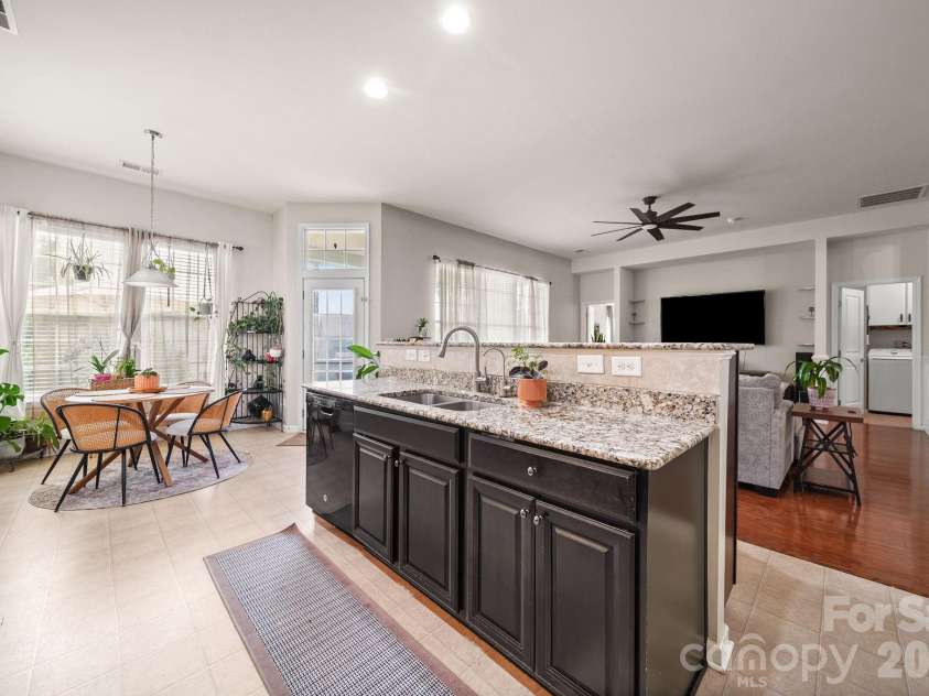 3018 Robusta Court, Gastonia, NC 28056.  MLS# CAR4413055, YatesRealty ID 44375. 
