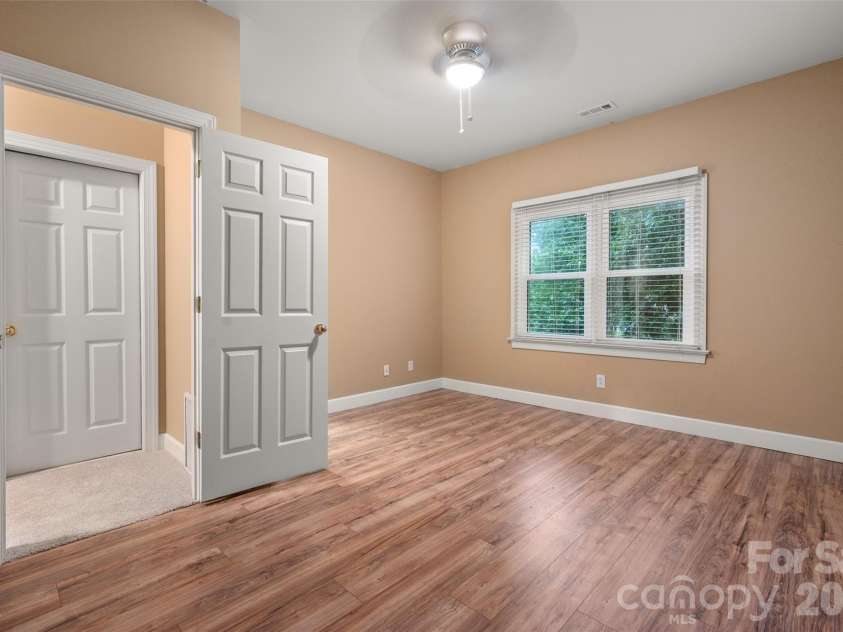12818 Darby Chase Drive, Charlotte, NC 28277.  MLS# CAR4412364, YatesRealty ID 44377. 3rd bedroom