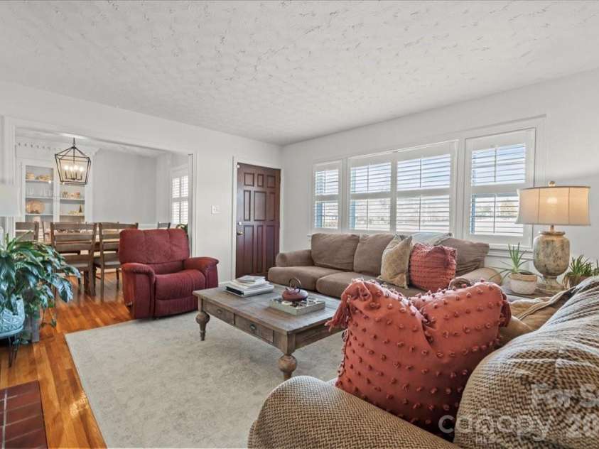 313 Pigg Street, Pageland, SC 29728.  MLS# CAR4338210, YatesRealty ID 4438. 