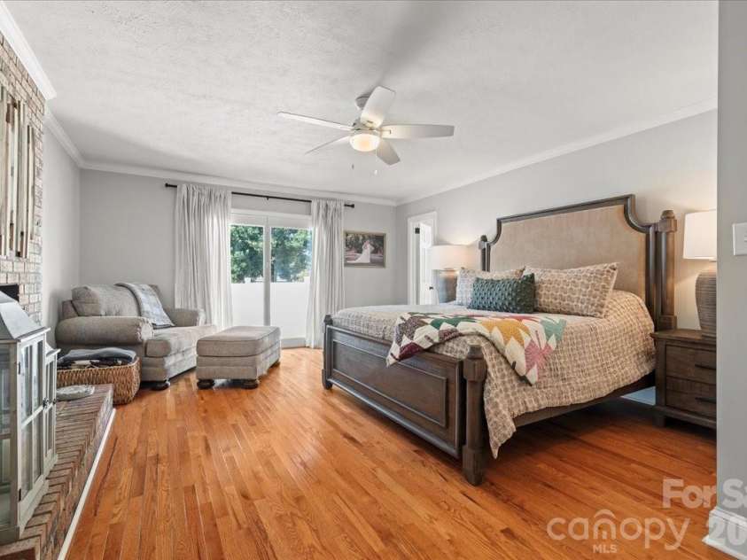 313 Pigg Street, Pageland, SC 29728.  MLS# CAR4338210, YatesRealty ID 4438. 