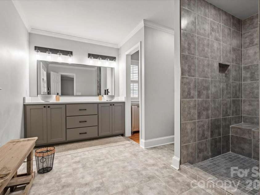 313 Pigg Street, Pageland, SC 29728.  MLS# CAR4338210, YatesRealty ID 4438. 