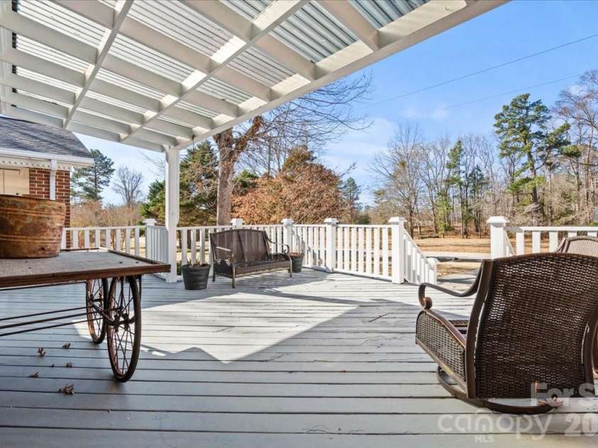 313 Pigg Street, Pageland, SC 29728.  MLS# CAR4338210, YatesRealty ID 4438. 