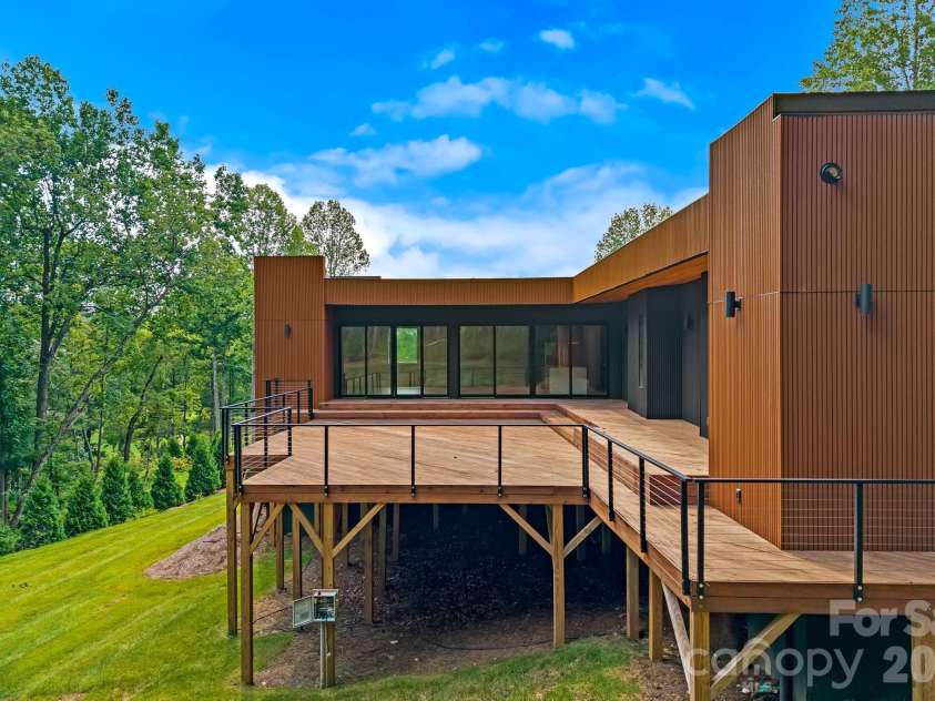 87 Verbania Road, Mills River, NC 28759.  MLS# CAR4414463, YatesRealty ID 44380. 