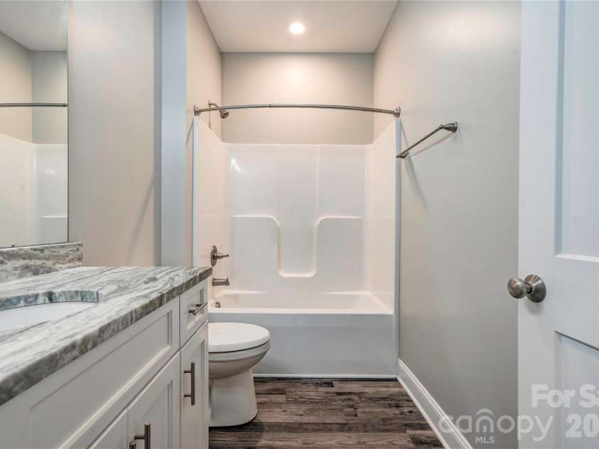 1041 Cleveland Avenue, Grover, NC 28073.  MLS# CAR4413992, YatesRealty ID 44381. Bathroom 2