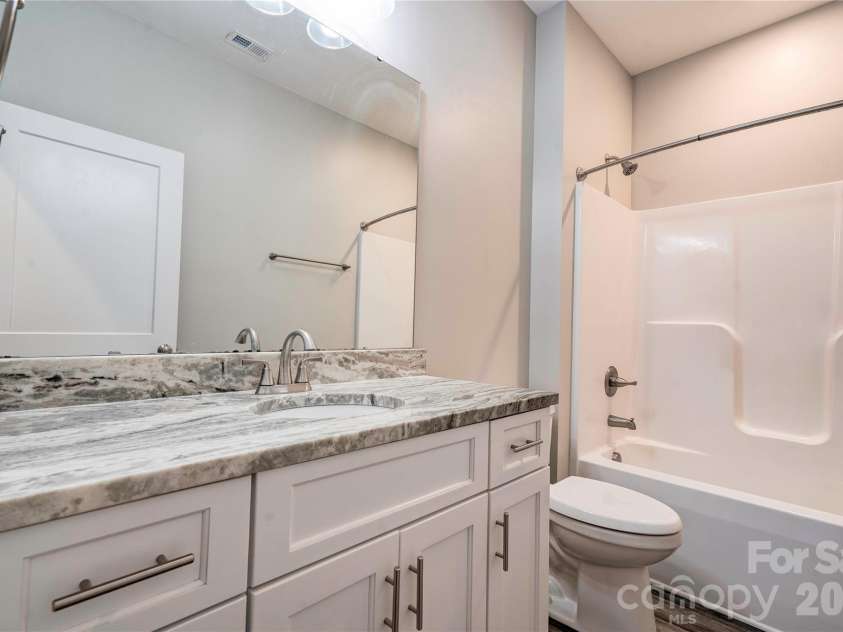 1041 Cleveland Avenue, Grover, NC 28073.  MLS# CAR4413992, YatesRealty ID 44381. Bathroom 2