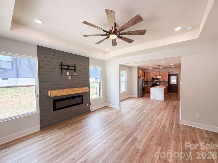 490 22nd Street, Kannapolis, NC 28083.  MLS# CAR4411033, YatesRealty ID 44382. 