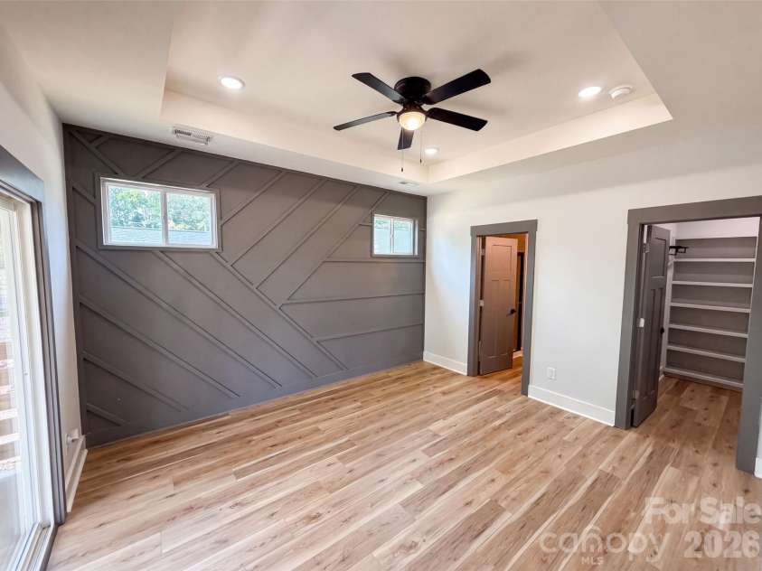 490 22nd Street, Kannapolis, NC 28083.  MLS# CAR4411033, YatesRealty ID 44382. Staged Photo