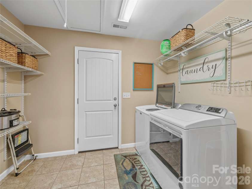 105 Michelle Drive, Chesnee, SC 29323.  MLS# CAR4414355, YatesRealty ID 44383. 