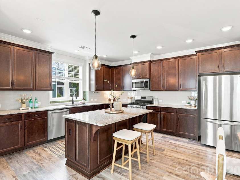 1004 Lyndon Station Drive, Pineville, NC 28134.  MLS# CAR4404162, YatesRealty ID 44386. 