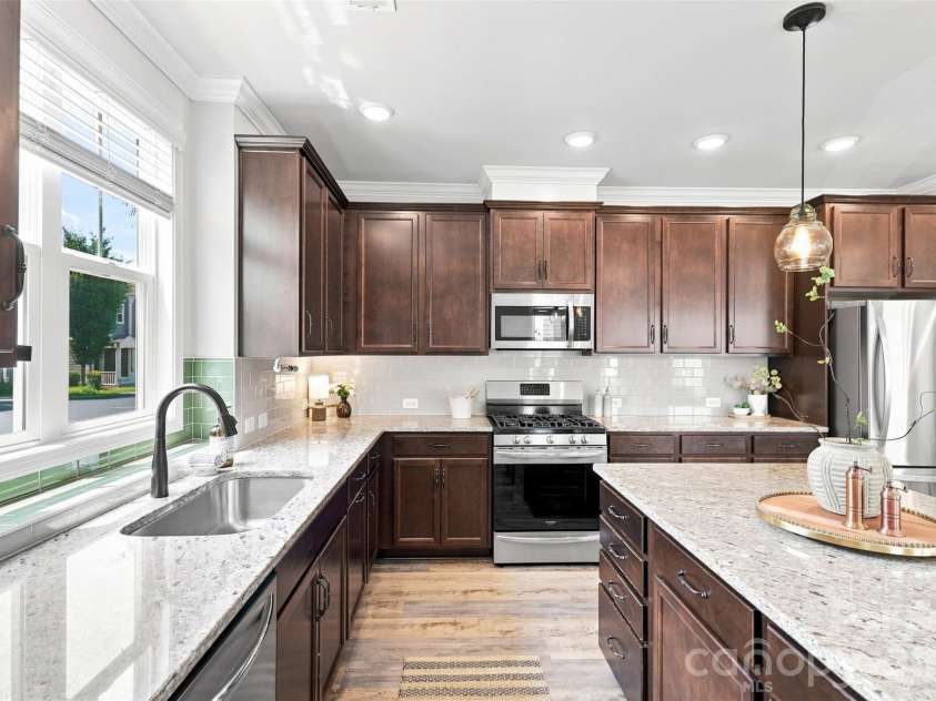 1004 Lyndon Station Drive, Pineville, NC 28134.  MLS# CAR4404162, YatesRealty ID 44386. 