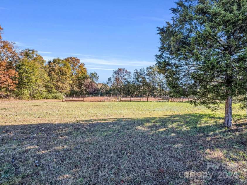 301 Doggett Road, Forest City, NC 28043.  MLS# CAR4179204, YatesRealty ID 4439. 