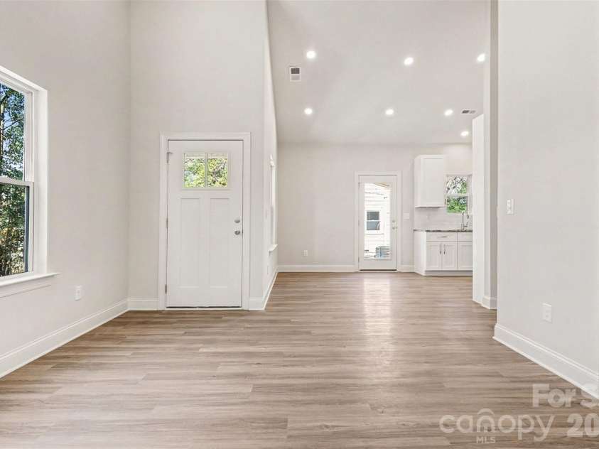 606 Lasalle Street, Monroe, NC 28110.  MLS# CAR4341114, YatesRealty ID 4439. 