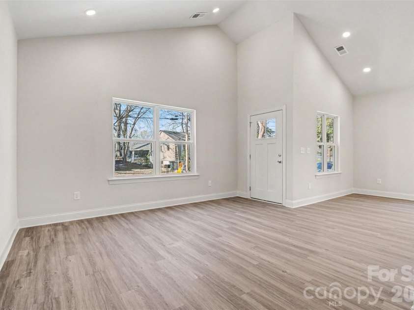 606 Lasalle Street, Monroe, NC 28110.  MLS# CAR4341114, YatesRealty ID 4439. 