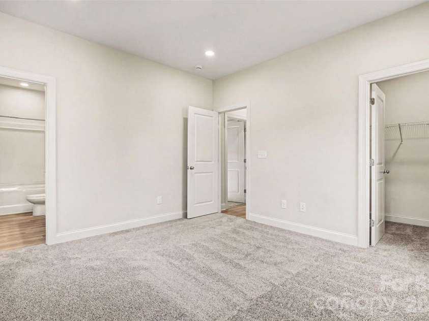 606 Lasalle Street, Monroe, NC 28110.  MLS# CAR4341114, YatesRealty ID 4439. 