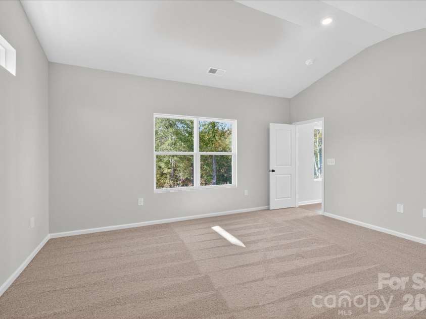 3658 Clover Valley Drive, Gastonia, NC 28052.  MLS# CAR4414797, YatesRealty ID 44390. 