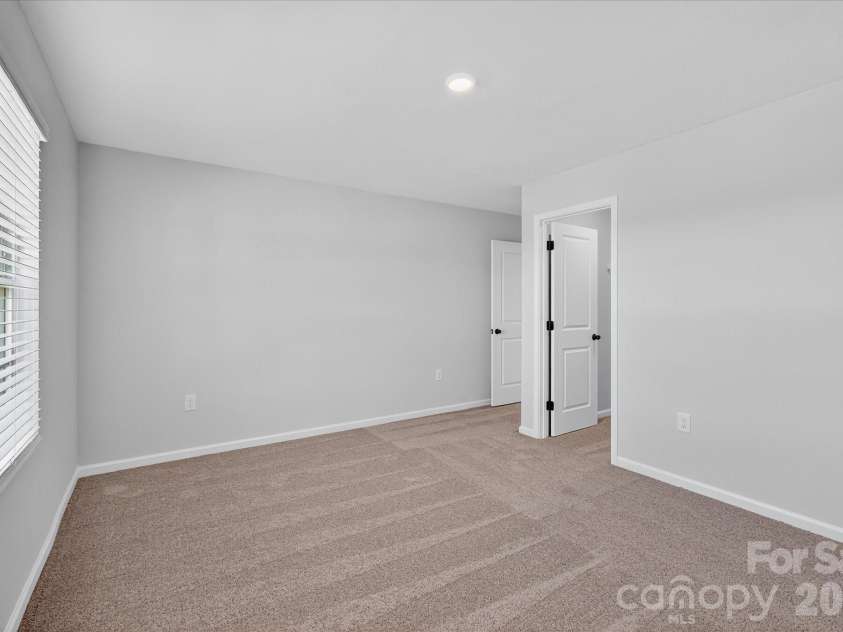 3658 Clover Valley Drive, Gastonia, NC 28052.  MLS# CAR4414797, YatesRealty ID 44390. 