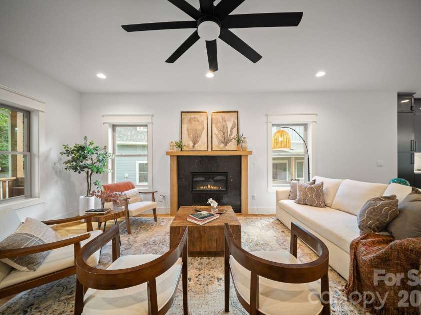 58 Pinedale Road, Asheville, NC 28805.  MLS# CAR4414044, YatesRealty ID 44394. 