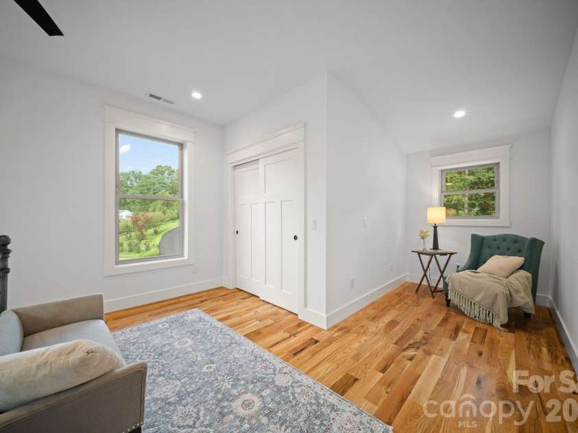 58 Pinedale Road, Asheville, NC 28805.  MLS# CAR4414044, YatesRealty ID 44394. 