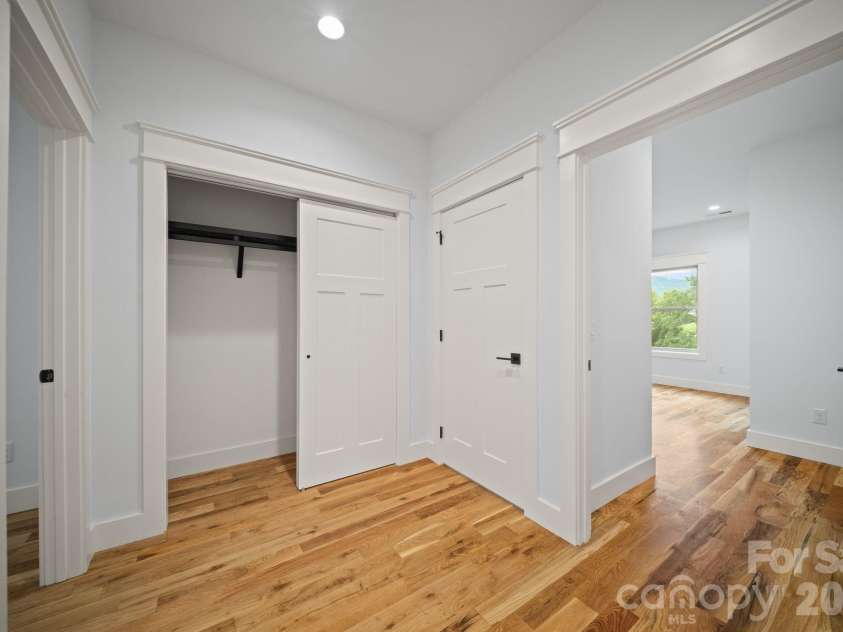 58 Pinedale Road, Asheville, NC 28805.  MLS# CAR4414044, YatesRealty ID 44394. 