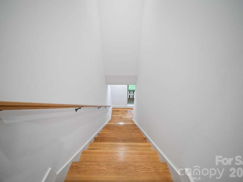 58 Pinedale Road, Asheville, NC 28805.  MLS# CAR4414044, YatesRealty ID 44394. 