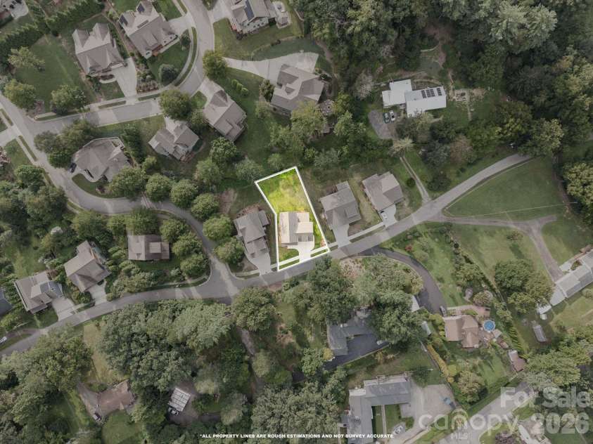 58 Pinedale Road, Asheville, NC 28805.  MLS# CAR4414044, YatesRealty ID 44394. 