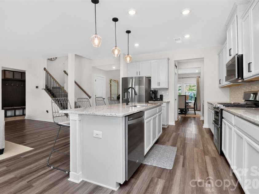 11922 Silverheel Lane, Huntersville, NC 28078.  MLS# CAR4413563, YatesRealty ID 44395. 