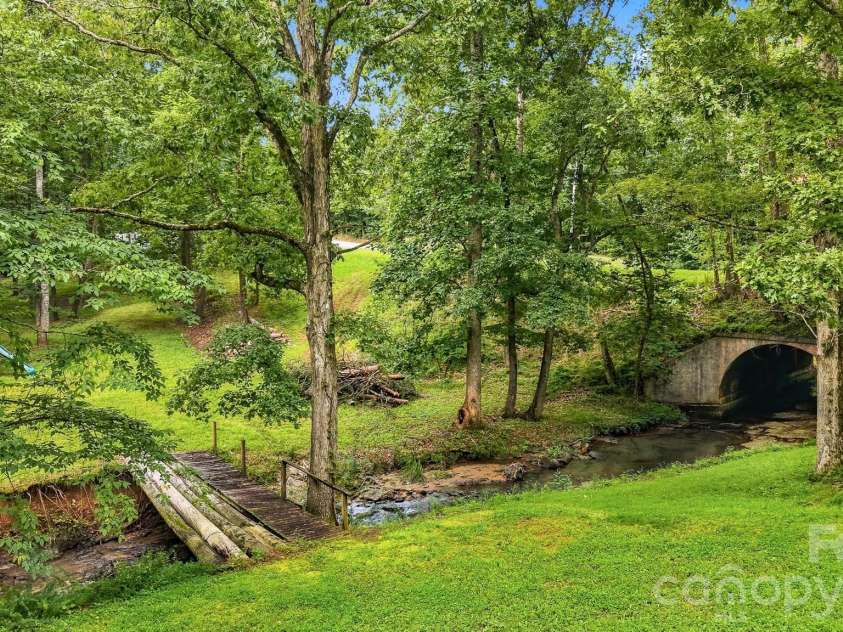 3408 Landis Lane, Nebo, NC 28761.  MLS# CAR4414805, YatesRealty ID 44398. 