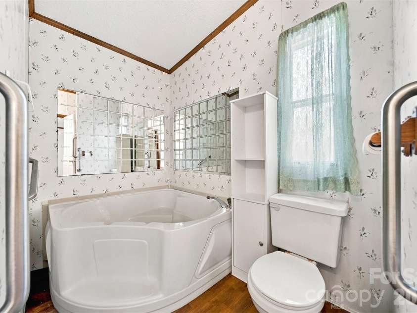 3408 Landis Lane, Nebo, NC 28761.  MLS# CAR4414805, YatesRealty ID 44398. 