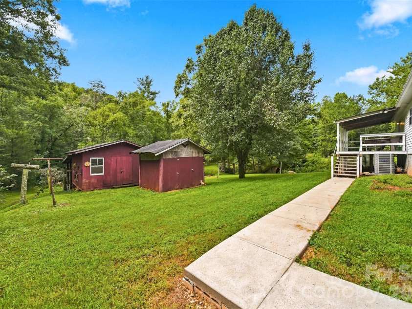 3408 Landis Lane, Nebo, NC 28761.  MLS# CAR4414805, YatesRealty ID 44398. 