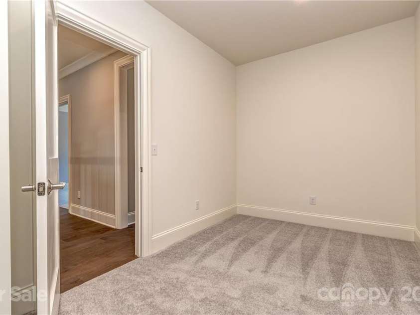 309 Audrey Place, Charlotte, NC 28226.  MLS# CAR3676749, YatesRealty ID 444. 
