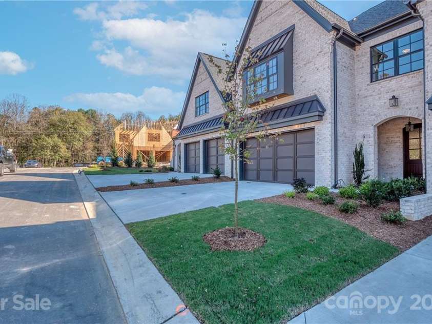 309 Audrey Place, Charlotte, NC 28226.  MLS# CAR3676749, YatesRealty ID 444. 