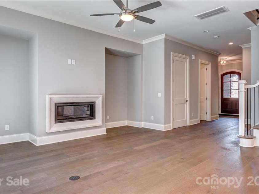 309 Audrey Place, Charlotte, NC 28226.  MLS# CAR3676749, YatesRealty ID 444. 