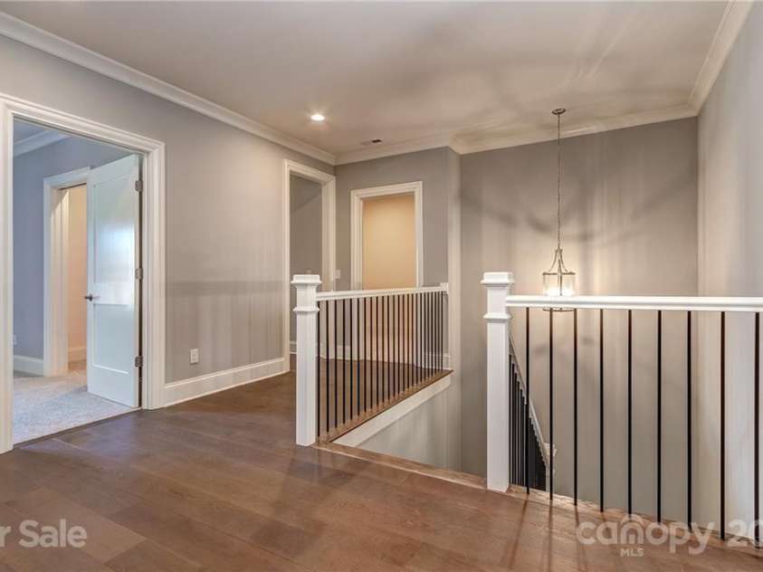 309 Audrey Place, Charlotte, NC 28226.  MLS# CAR3676749, YatesRealty ID 444. 