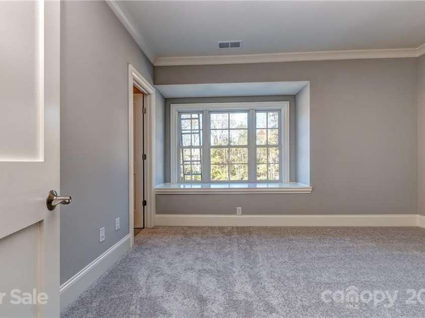 309 Audrey Place, Charlotte, NC 28226.  MLS# CAR3676749, YatesRealty ID 444. 