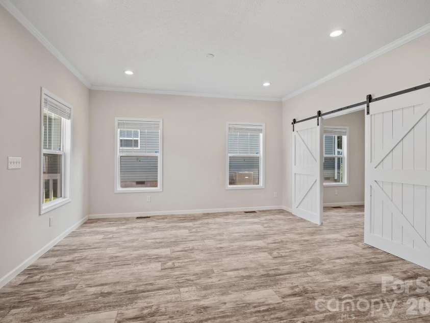 132 Bellamy Road, Asheville, NC 28806.  MLS# CAR4404284, YatesRealty ID 44402. 