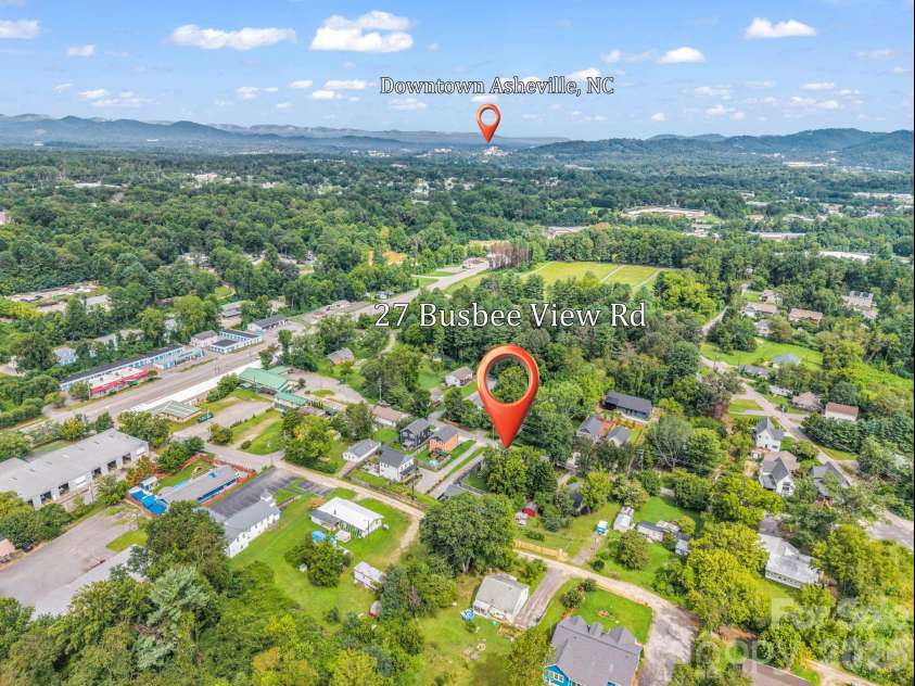 27 Busbee View Road, Asheville, NC 28803.  MLS# CAR4413713, YatesRealty ID 44403. 