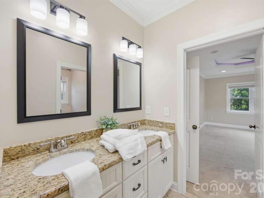 9267 Egret Ridge, Belmont, NC 28012.  MLS# CAR4414603, YatesRealty ID 44404. 