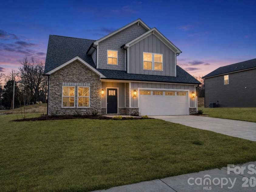 1405 Sanctuary Street, Kannapolis, NC 28083.  MLS# CAR4414707, YatesRealty ID 44405. 