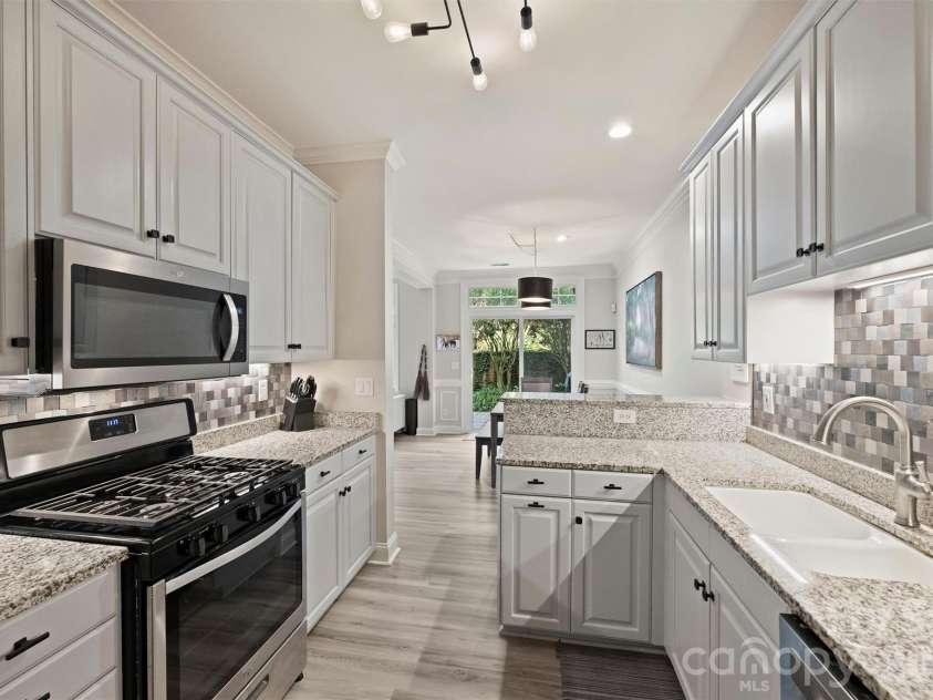 11134 Villa Trace Place, Charlotte, NC 28277.  MLS# CAR4328174, YatesRealty ID 4441. 