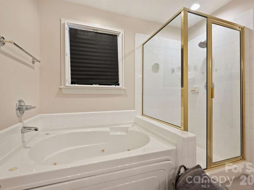 11134 Villa Trace Place, Charlotte, NC 28277.  MLS# CAR4328174, YatesRealty ID 4441. 