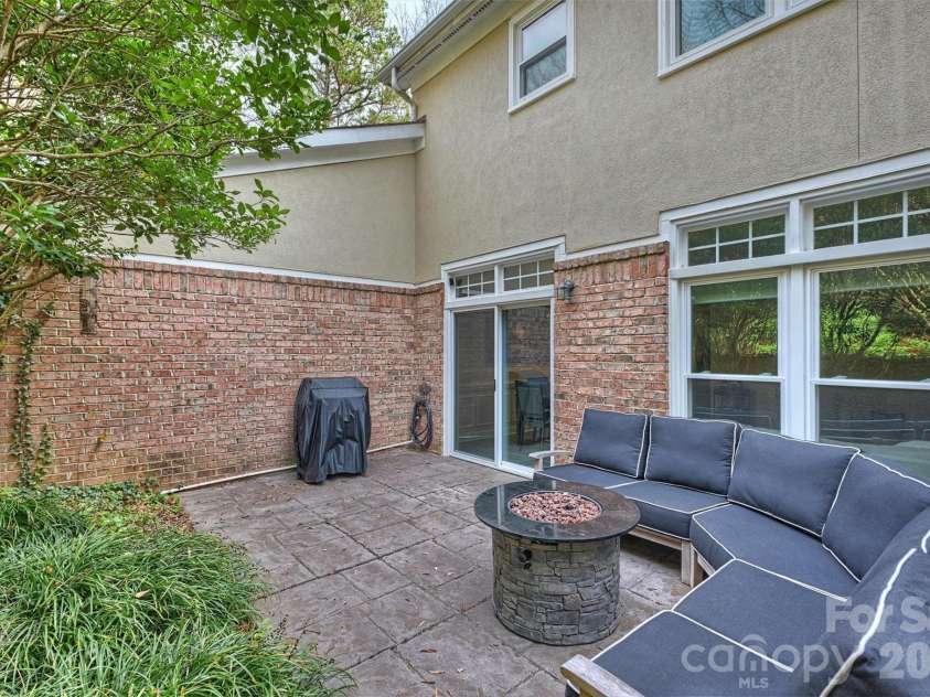 11134 Villa Trace Place, Charlotte, NC 28277.  MLS# CAR4328174, YatesRealty ID 4441. 