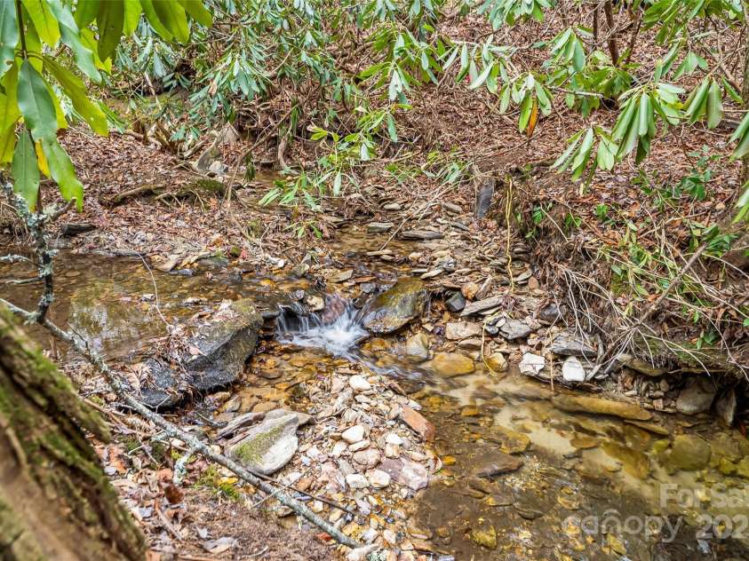 6420 Gingercake Road, Newland, NC 28657.  MLS# CAR4218848, YatesRealty ID 4441. 