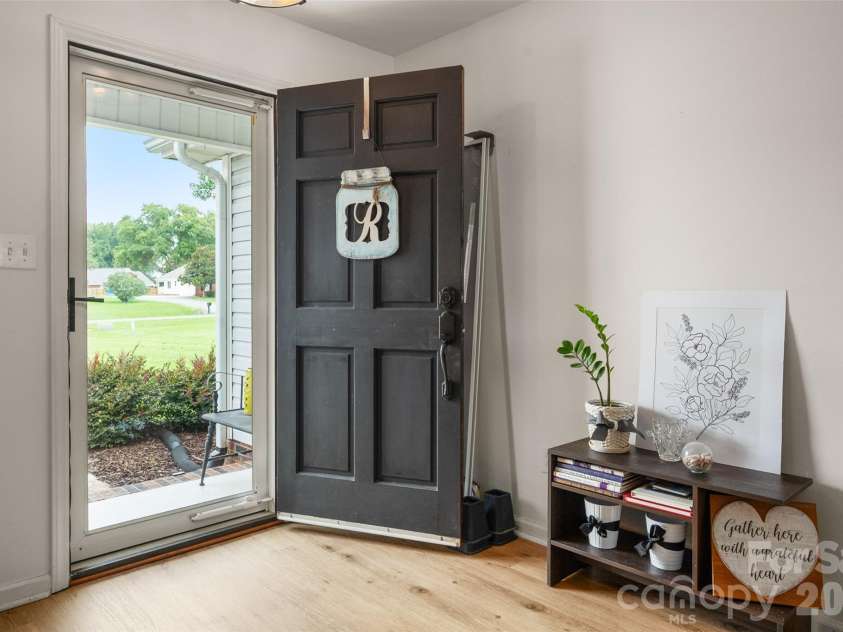 3209 Monte Drive, Monroe, NC 28110.  MLS# CAR4412085, YatesRealty ID 44411. 
