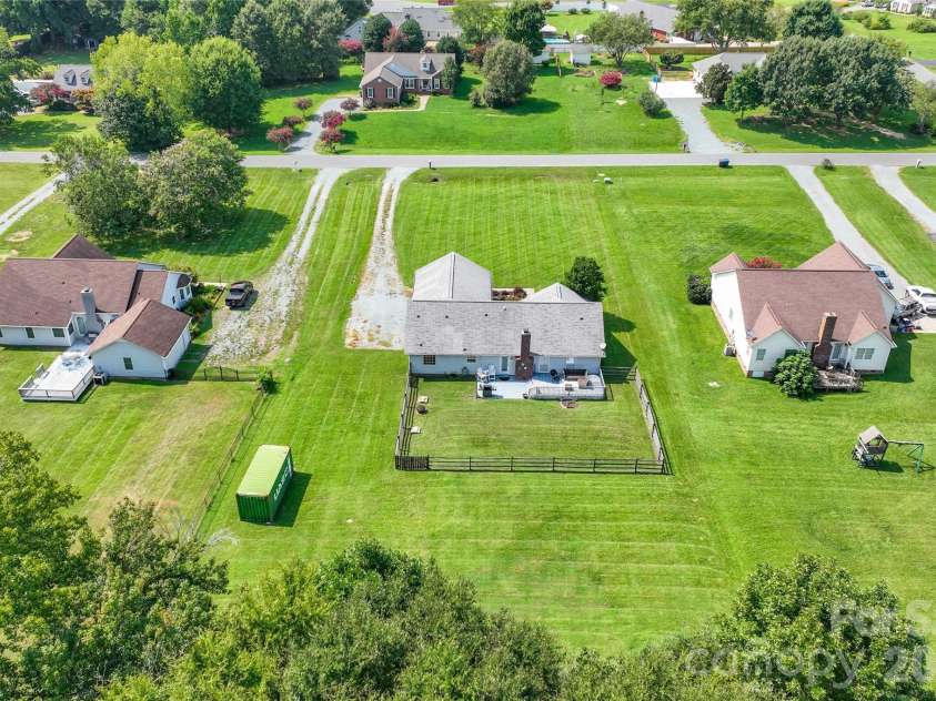3209 Monte Drive, Monroe, NC 28110.  MLS# CAR4412085, YatesRealty ID 44411. 