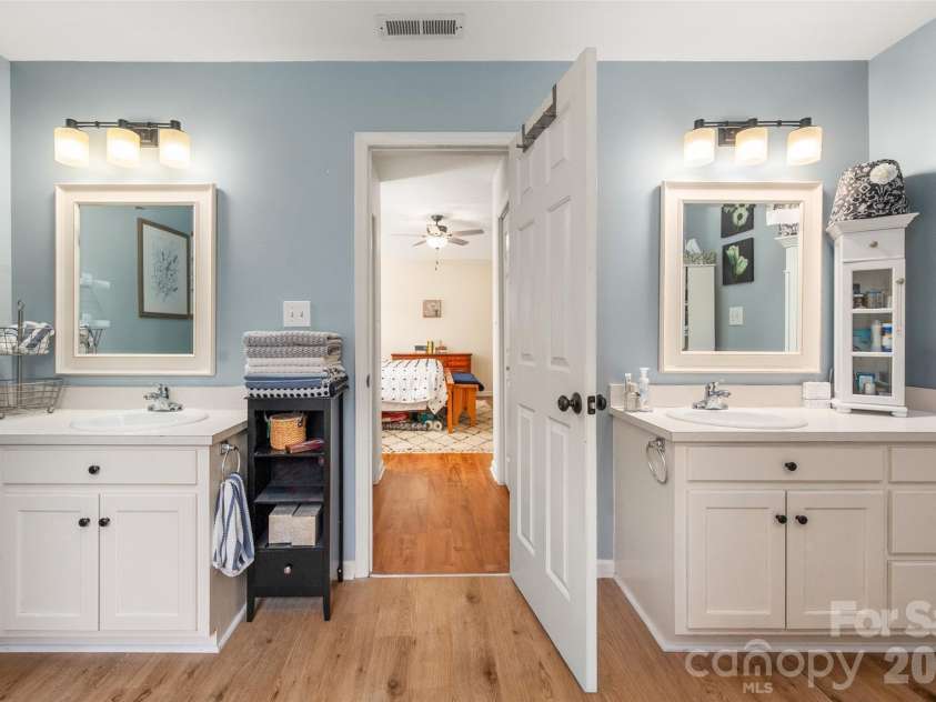 3209 Monte Drive, Monroe, NC 28110.  MLS# CAR4412085, YatesRealty ID 44411. 