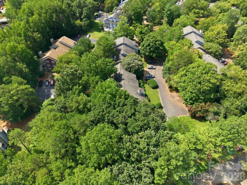 6005 Pinebark Court, Charlotte, NC 28212.  MLS# CAR4413145, YatesRealty ID 44412. 