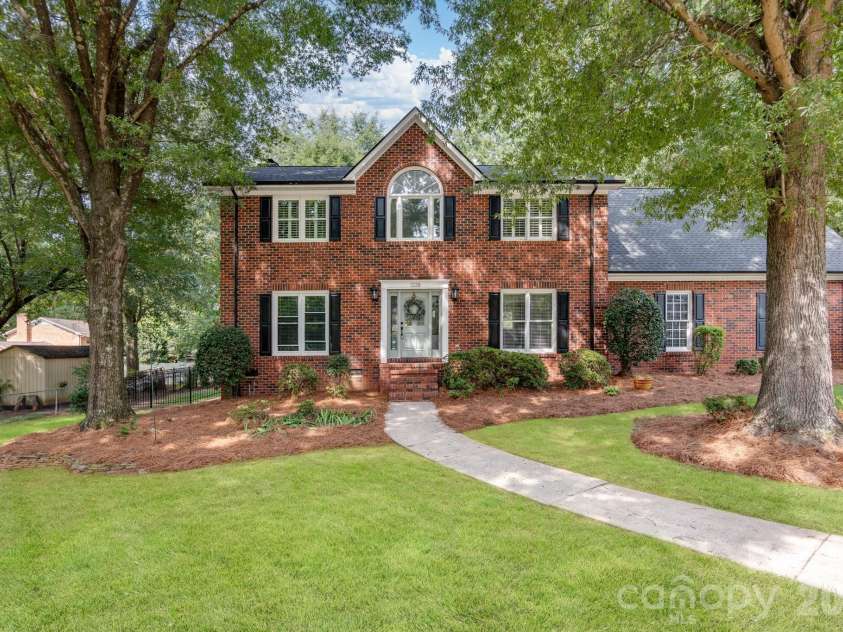 1228 12th Fairway Drive, Concord, NC 28027.  MLS# CAR4414109, YatesRealty ID 44414. 